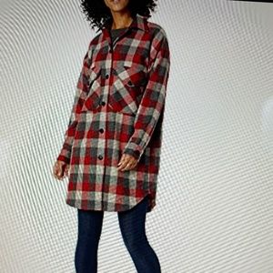 Pendleton Women's Long Sleeve Oversized Wool Shirt, Red/Tan Block Plaid, size L